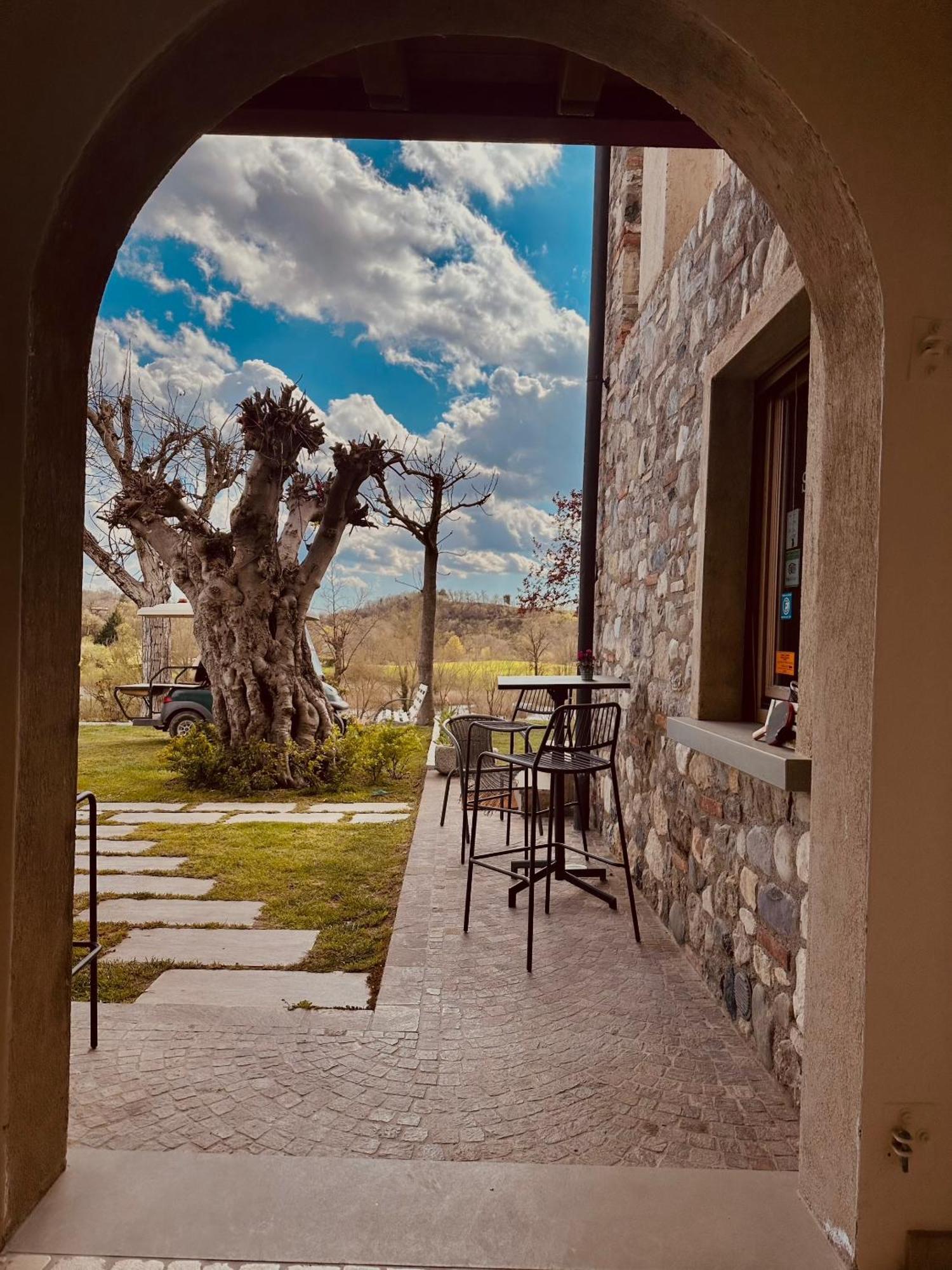 Holiday Home Sovenigo Puegnago Luaran gambar