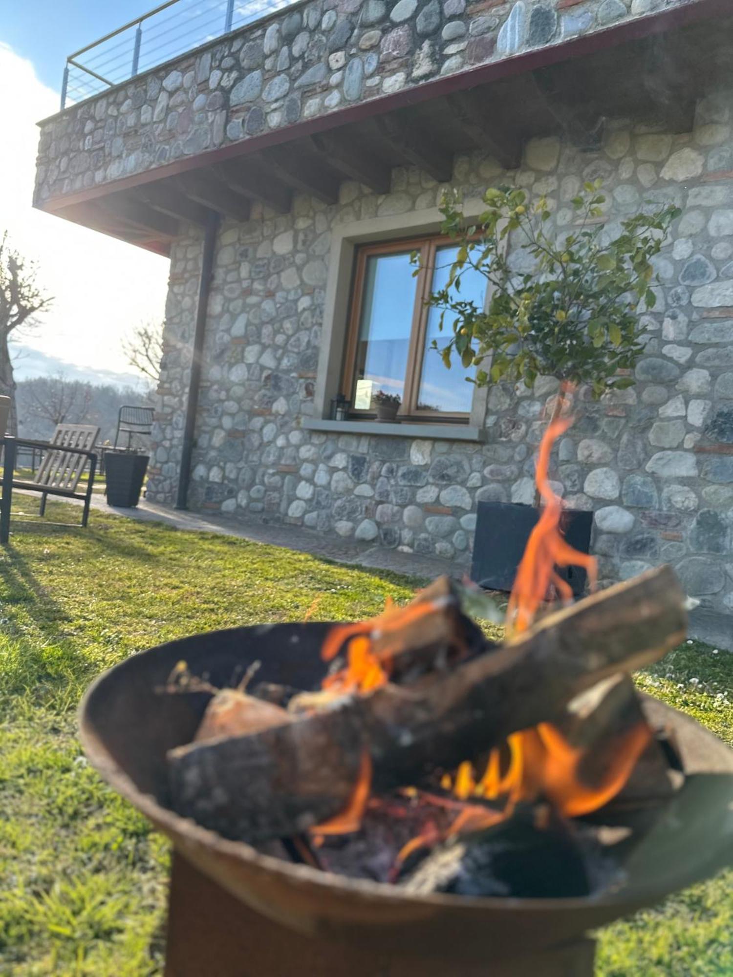 Holiday Home Sovenigo Puegnago Luaran gambar