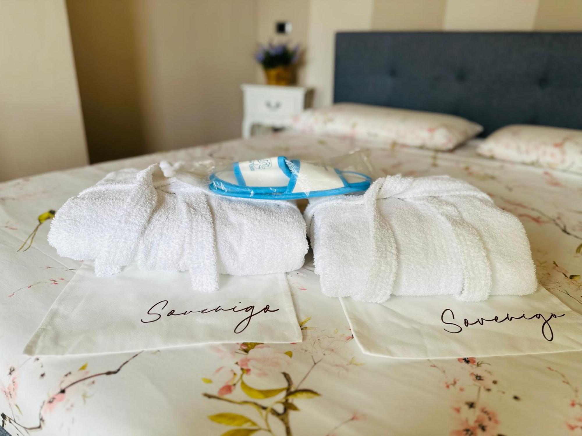 Holiday Home Sovenigo Puegnago Luaran gambar