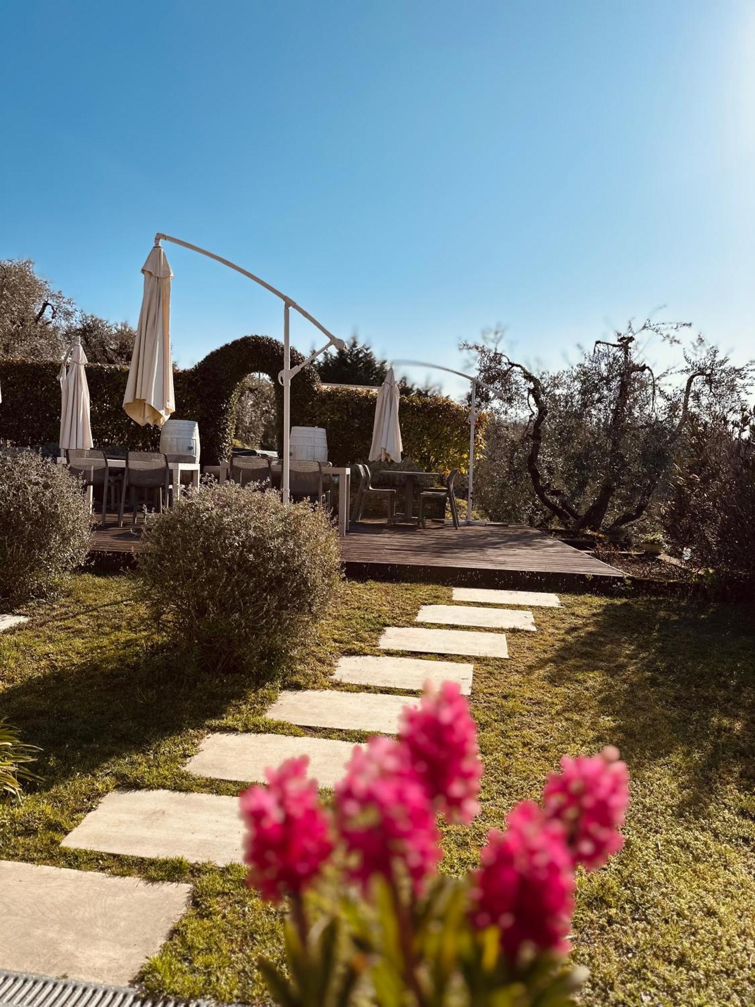 Holiday Home Sovenigo Puegnago Luaran gambar